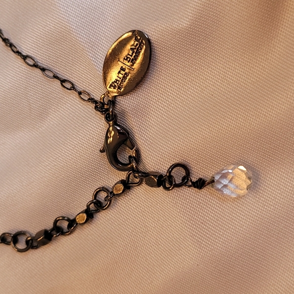 White House Black Market beaded 30" necklace - Picture 2 of 9